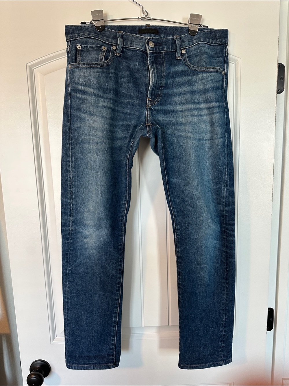 Uniqlo Slim Straight Selvedge Blue Jeans